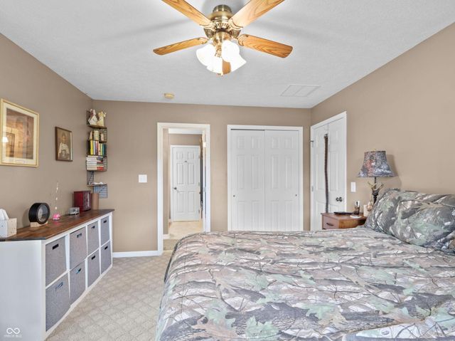 8054 S State Road 46, Terre Haute, IN 47802