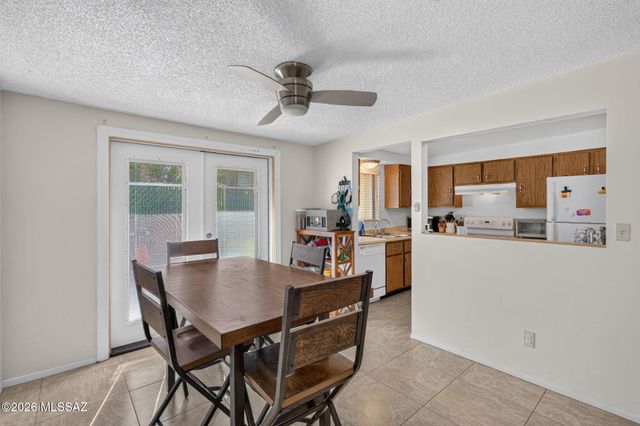 9315 E Old Spanish Trail, Tucson, AZ 85710