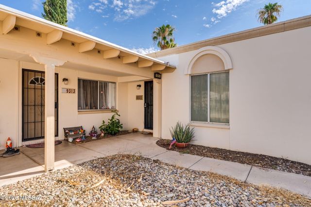 9315 E Old Spanish Trail, Tucson, AZ 85710