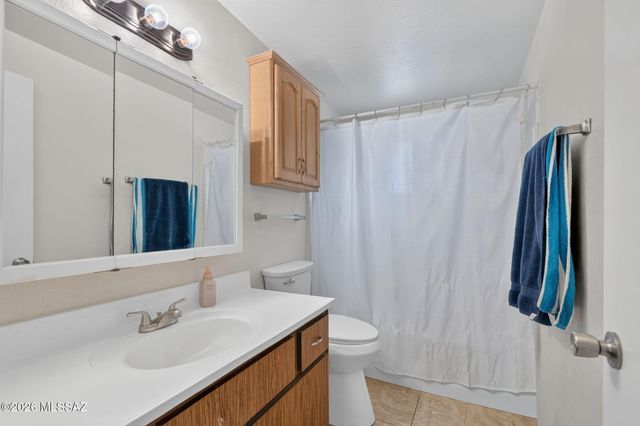 9315 E Old Spanish Trail, Tucson, AZ 85710