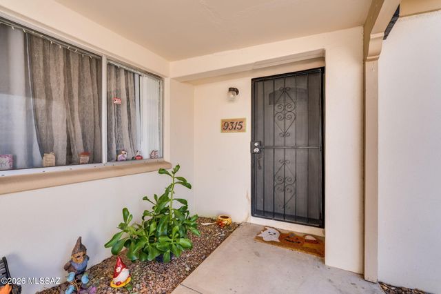 9315 E Old Spanish Trail, Tucson, AZ 85710