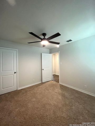 13210 DESANA SPGS, St Hedwig, TX 78152