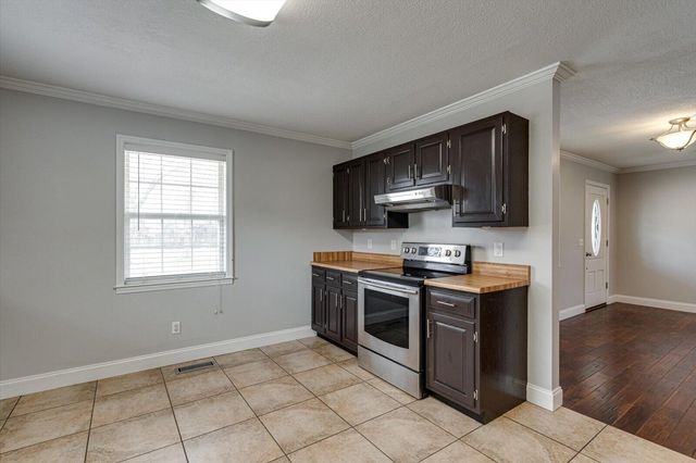 1895 Shellmound Road, Jasper, TN 37347