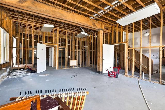 669 Dill Avenue SW, Atlanta, GA 30310