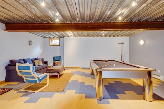 23 Bedford Rd, Lincoln, MA 01773