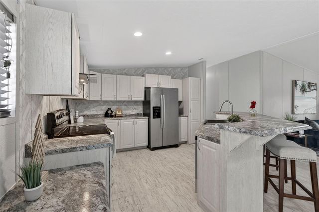 11281 KNUCKEY ROAD, Weeki Wachee, FL 34614