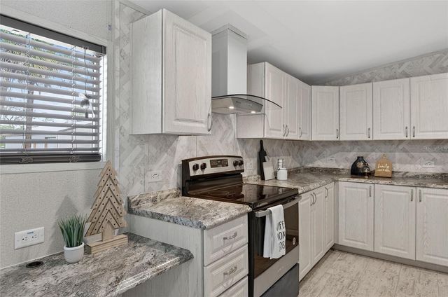 11281 KNUCKEY ROAD, Weeki Wachee, FL 34614