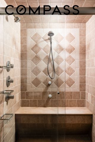 5800 Arlington Ave Apt 20L, New York City, NY 10471