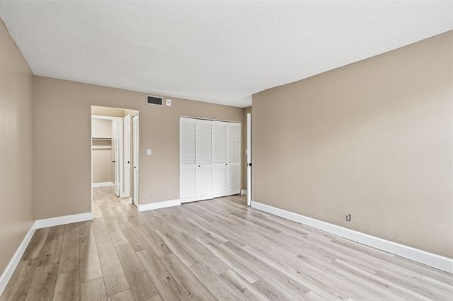 6903 Cypress Road B24, Plantation, FL 33317