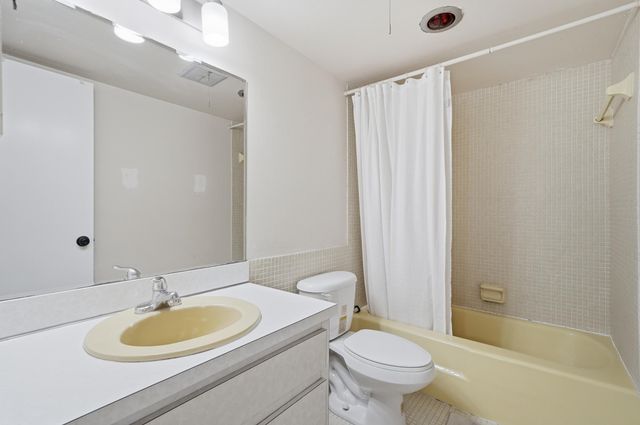 6903 Cypress Road B24, Plantation, FL 33317