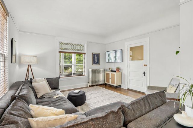 3340 Bryant Avenue S, Minneapolis, MN 55408