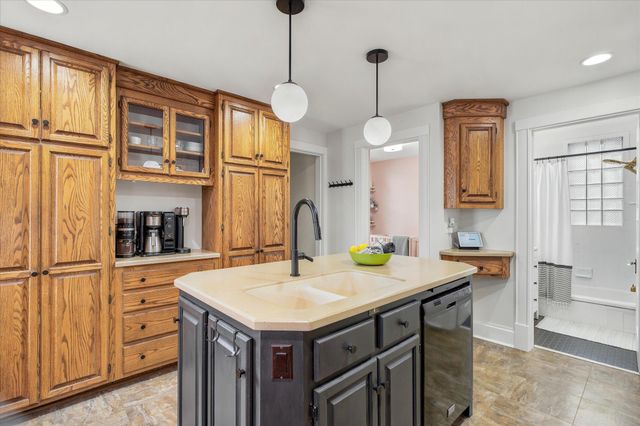 3340 Bryant Avenue S, Minneapolis, MN 55408