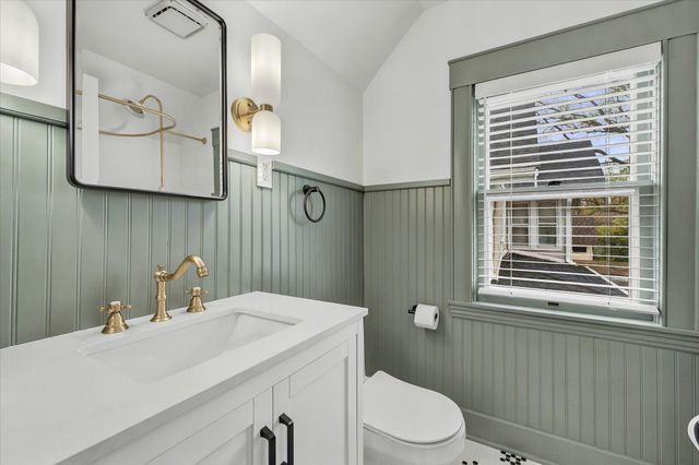 3340 Bryant Avenue S, Minneapolis, MN 55408