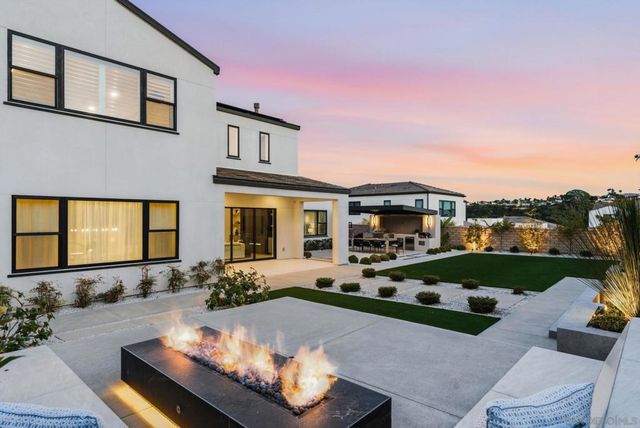 13898 Andalusian Trl, San Diego, CA 92130