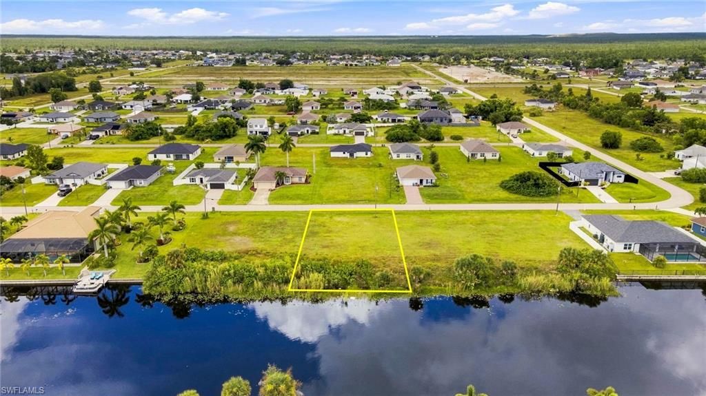 1246 NE 40th ST, CAPE CORAL, FL 33909 — photo 2
