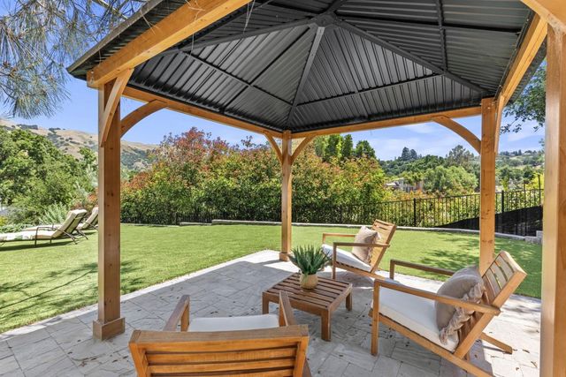 17115 Holiday Drive, Morgan Hill, CA 95037