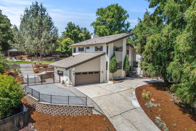 17115 Holiday Drive, Morgan Hill, CA 95037