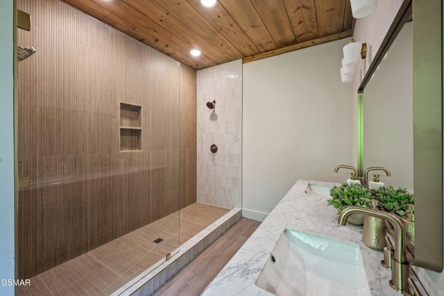 3047 Redtail Road, Sevierville, TN 37862