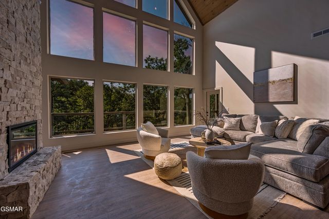 3047 Redtail Road, Sevierville, TN 37862