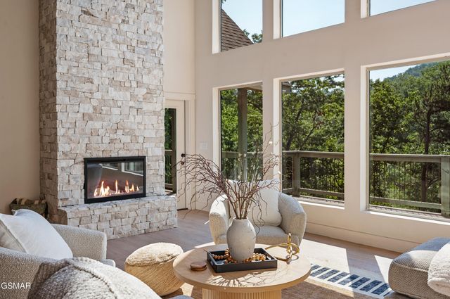 3047 Redtail Road, Sevierville, TN 37862