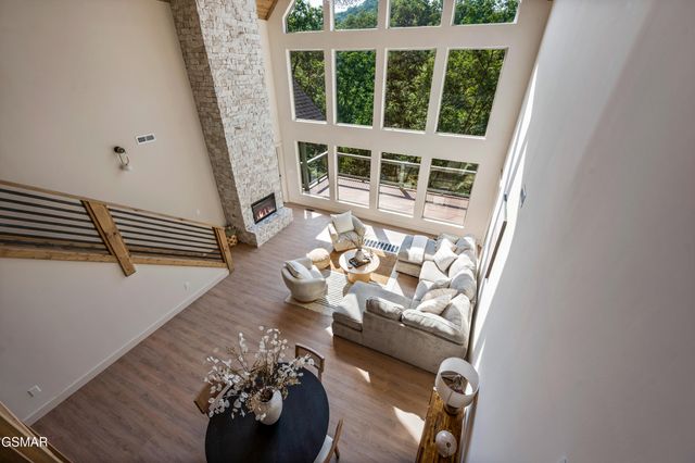 3047 Redtail Road, Sevierville, TN 37862