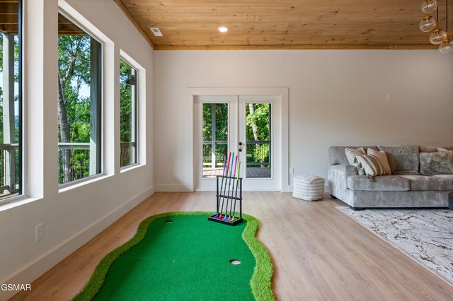 3047 Redtail Road, Sevierville, TN 37862