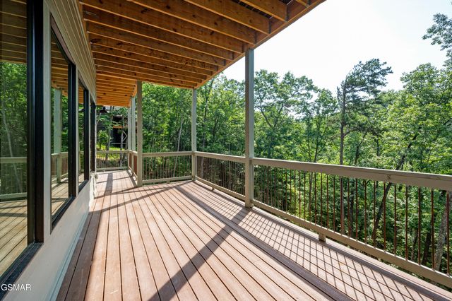 3047 Redtail Road, Sevierville, TN 37862