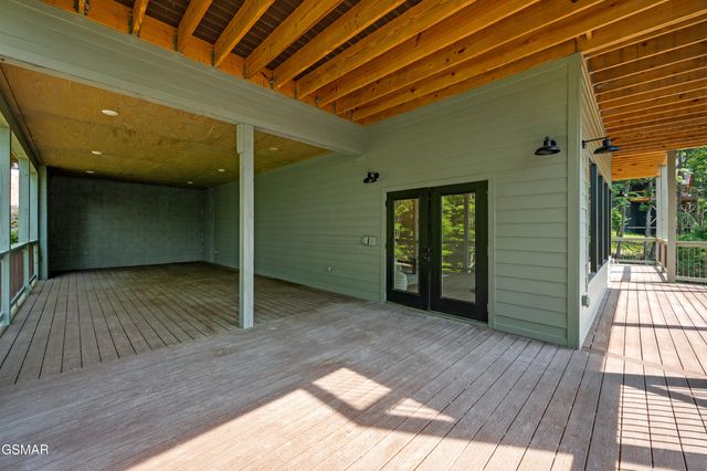 3047 Redtail Road, Sevierville, TN 37862