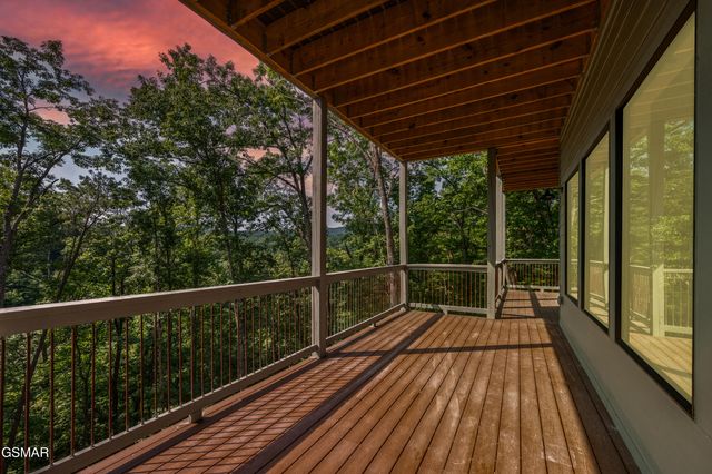 3047 Redtail Road, Sevierville, TN 37862