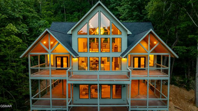 3047 Redtail Road, Sevierville, TN 37862