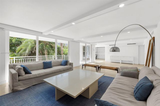 605 Ocean Drive 2L, Key Biscayne, FL 33149