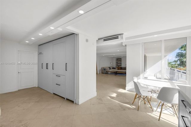 605 Ocean Drive 2L, Key Biscayne, FL 33149