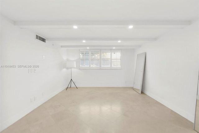 605 Ocean Drive 2L, Key Biscayne, FL 33149