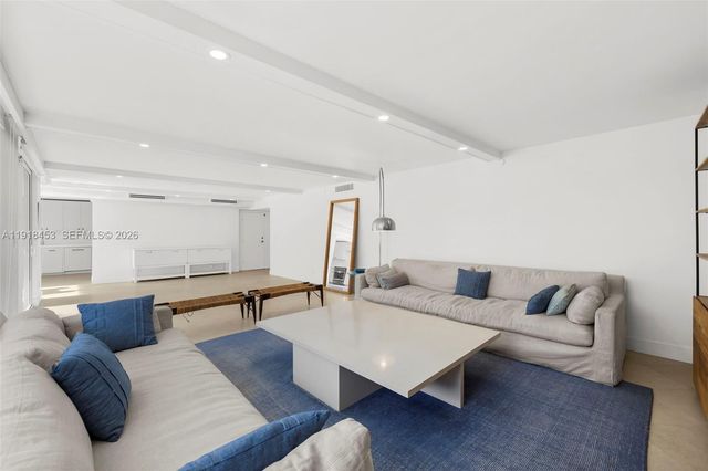 605 Ocean Drive 2L, Key Biscayne, FL 33149
