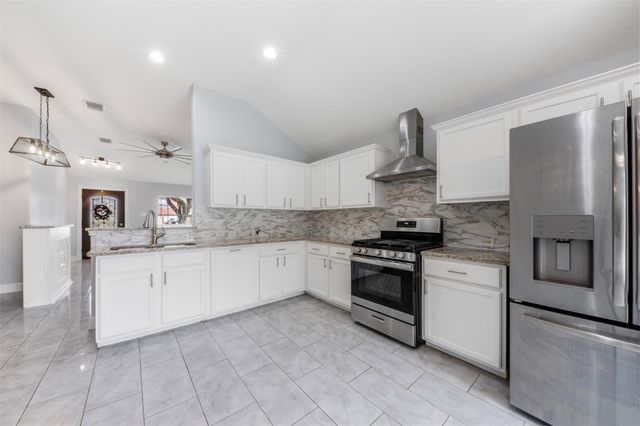 6322 Atlasridge Drive, Houston, TX 77048