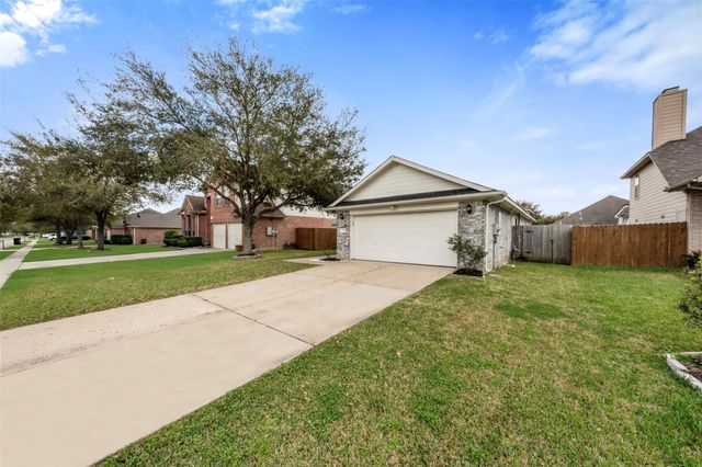 6322 Atlasridge Drive, Houston, TX 77048