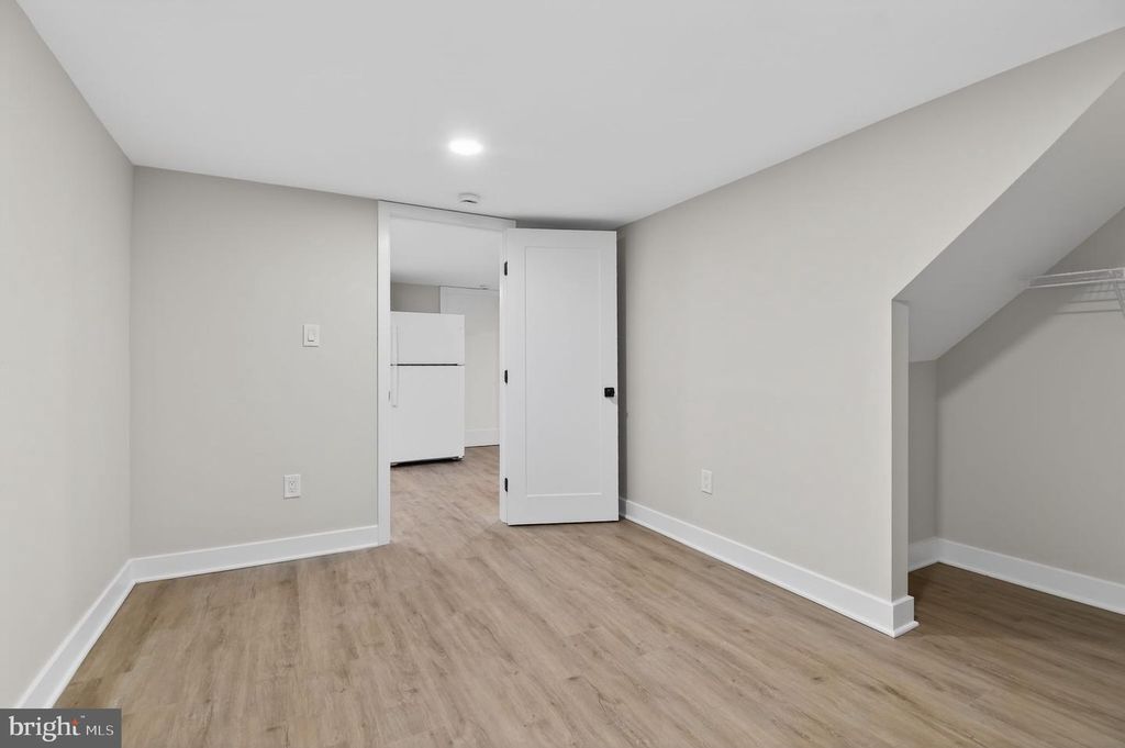 Image 23 of property listing at 3281 SUDLERSVILLE S, Laurel, MD 20724