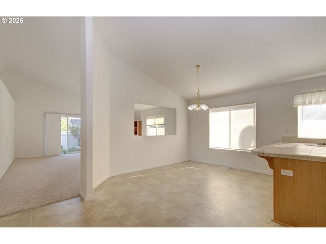2004 Nw 12TH St, Battle Ground, WA 98604