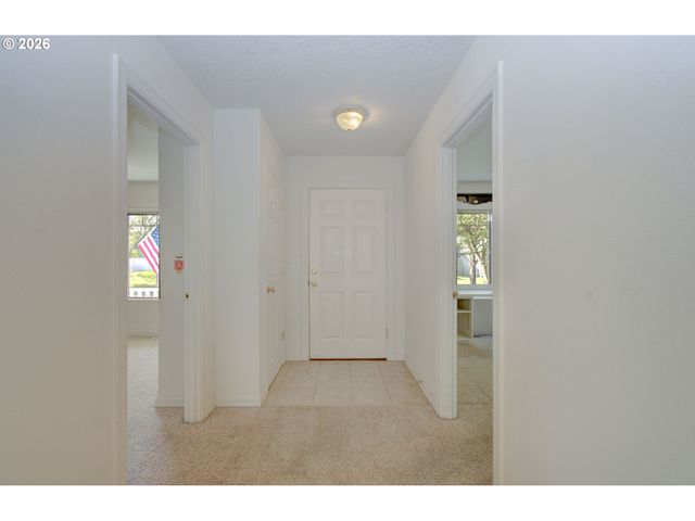 2004 Nw 12TH St, Battle Ground, WA 98604