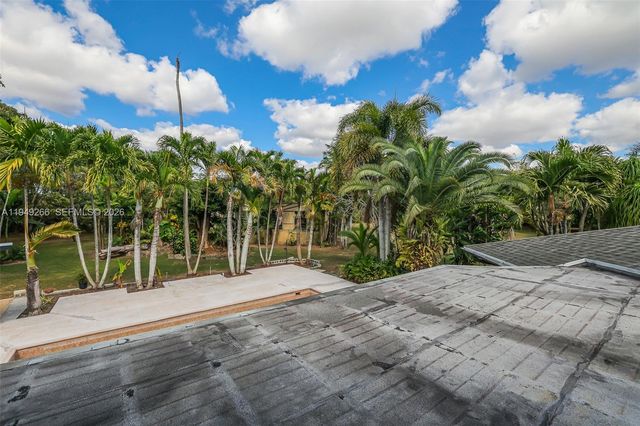 18975 SW 224th St, Miami, FL 33170