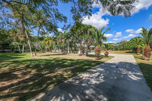 18975 SW 224th St, Miami, FL 33170