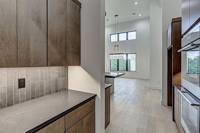 101 Manciano, Horseshoe Bay, TX 78657