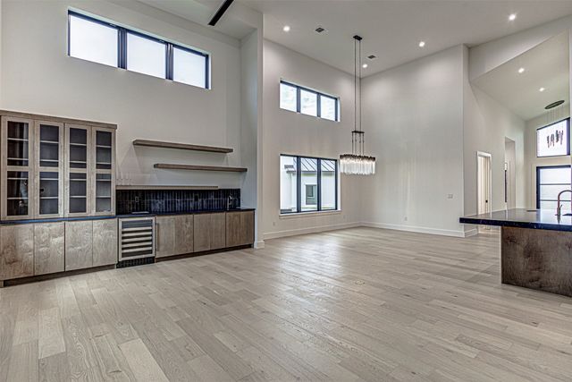 101 Manciano, Horseshoe Bay, TX 78657