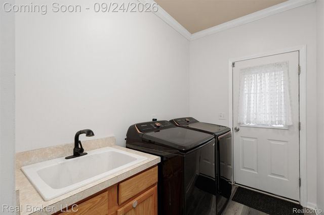 6720 Sadie Lane, Van Buren Charter Township, MI 48111