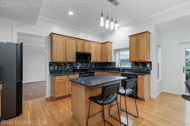 6720 Sadie Lane, Van Buren Charter Township, MI 48111