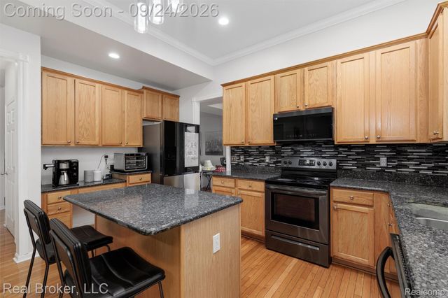 6720 Sadie Lane, Van Buren Charter Township, MI 48111