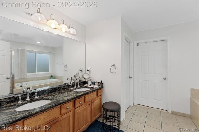 6720 Sadie Lane, Van Buren Charter Township, MI 48111
