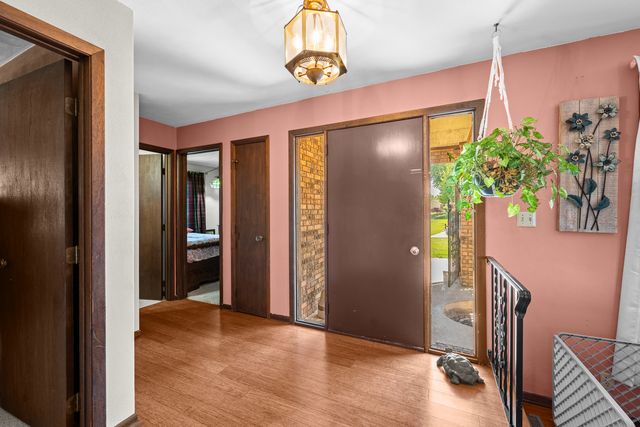 1705 85th Avenue W, Rock Island, IL 61201