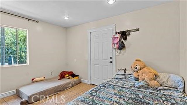 1178 Buelah, Los Angeles, CA 90063