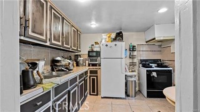 1178 Buelah, Los Angeles, CA 90063
